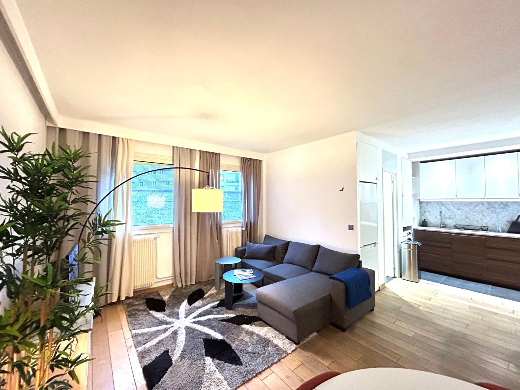 Big Apartment Eiffel Tower View Paryż Zewnętrze zdjęcie